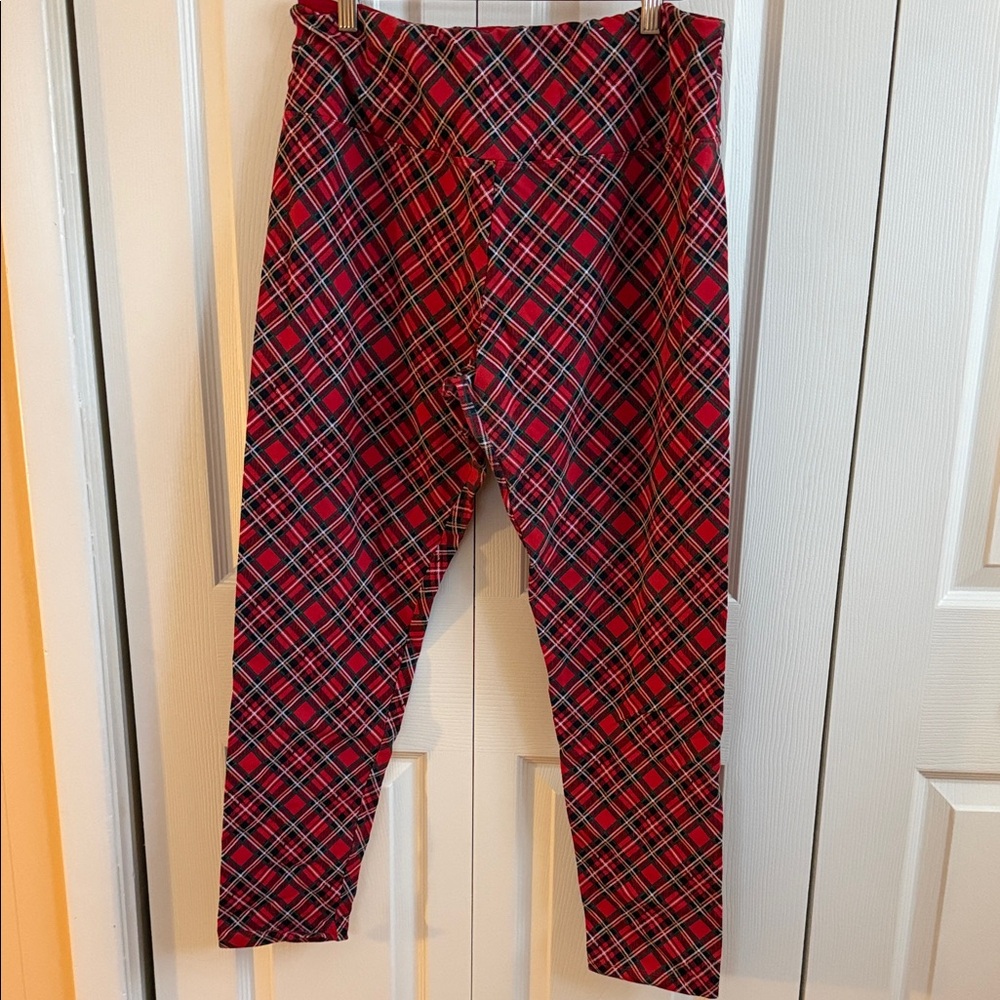 Plaid Red Leggings